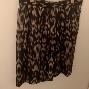 Chico’s Shirt IKAT pattern. Lined w side pockets.